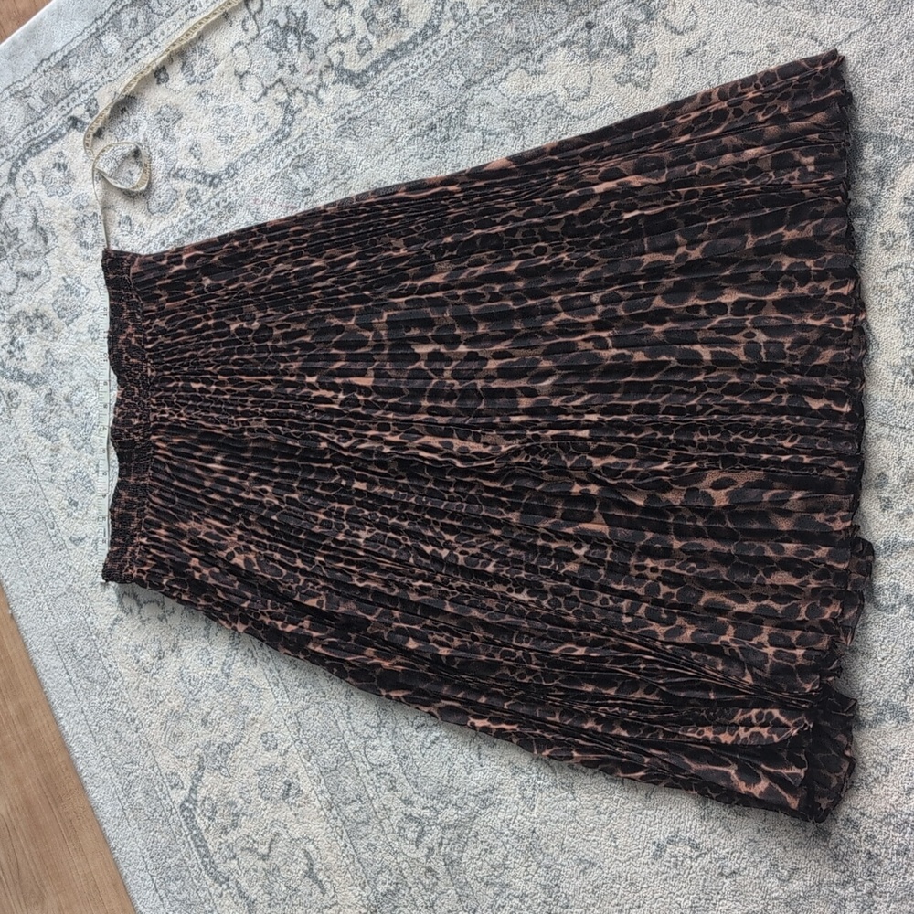 WHBM Brown and Black Pleated Leopard Midi Skirt MP